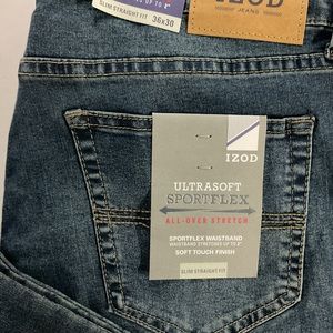 IZOD 36x30 ultra soft sports flex all over stretch jeans slim and straight fit